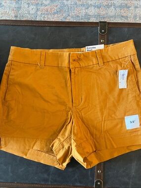 Old Navy Mustard Orange Everyday 3.5" Women’s Shorts
